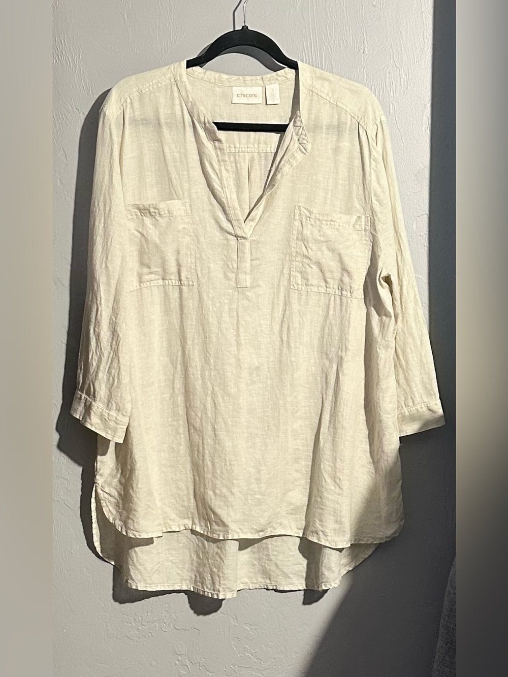 Chico's 100% Linen Split V-Neck Tunic Blouse – Cream / Off-White